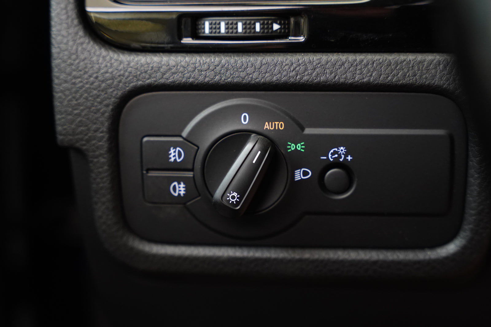 Volkswagen Touareg 3.0 TDI 193 kW 4x4 – foto 13