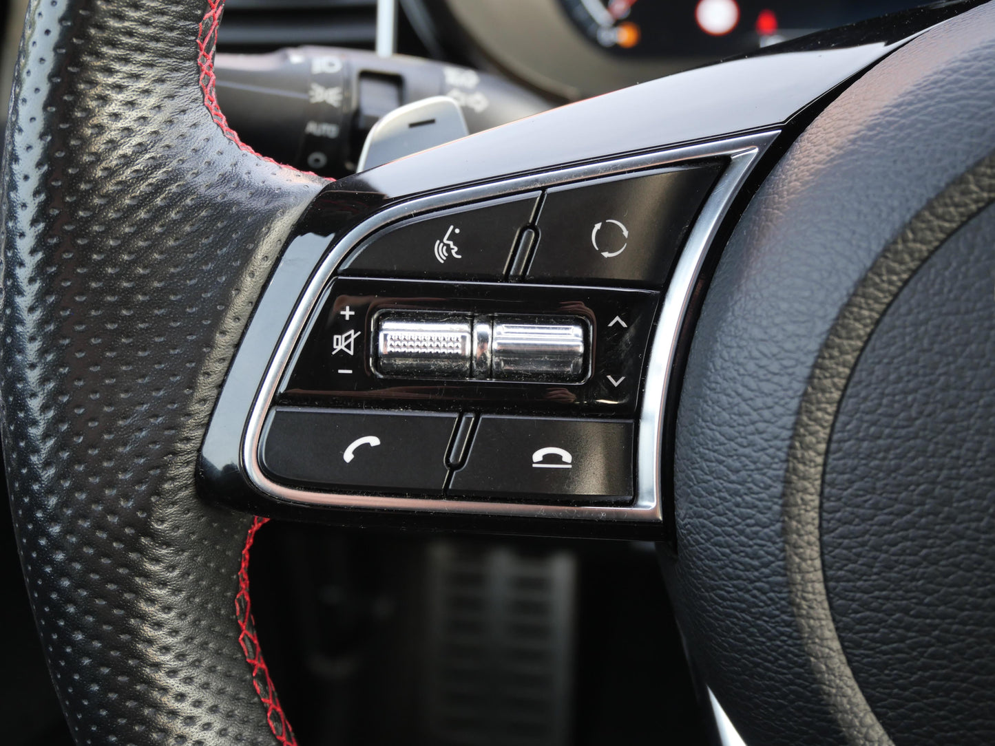 Kia Motors ProCeed 1.6 T-GDI 150 kW GT