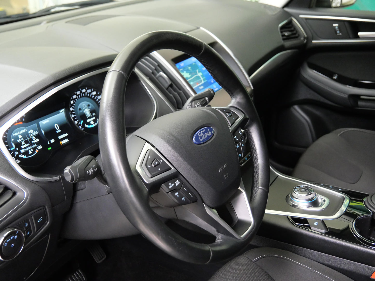 Ford S-MAX 2.0 EcoBlue 140 kW Titanium