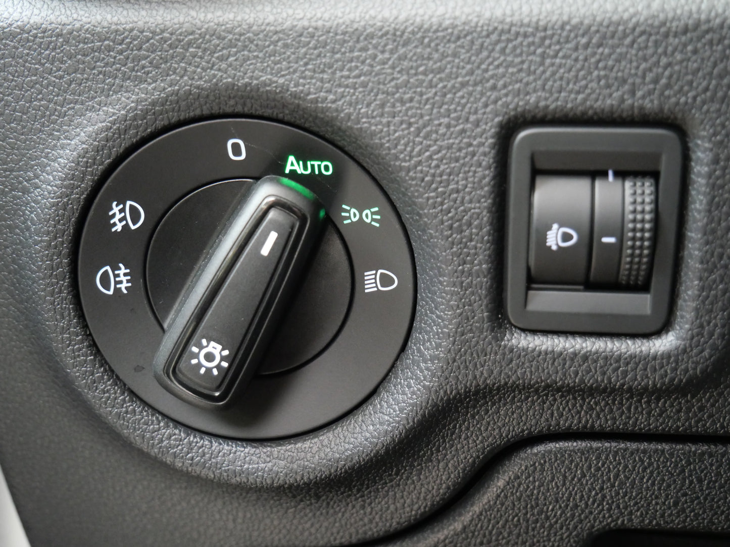 Škoda Fabia 1.0 MPI 59 kW Selection