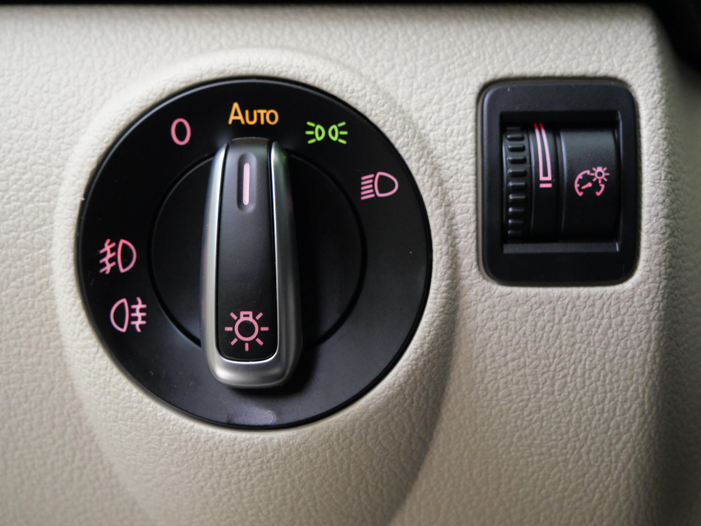 Volkswagen Tiguan 2.0 TSI 132 kW 4x4 Track&Style