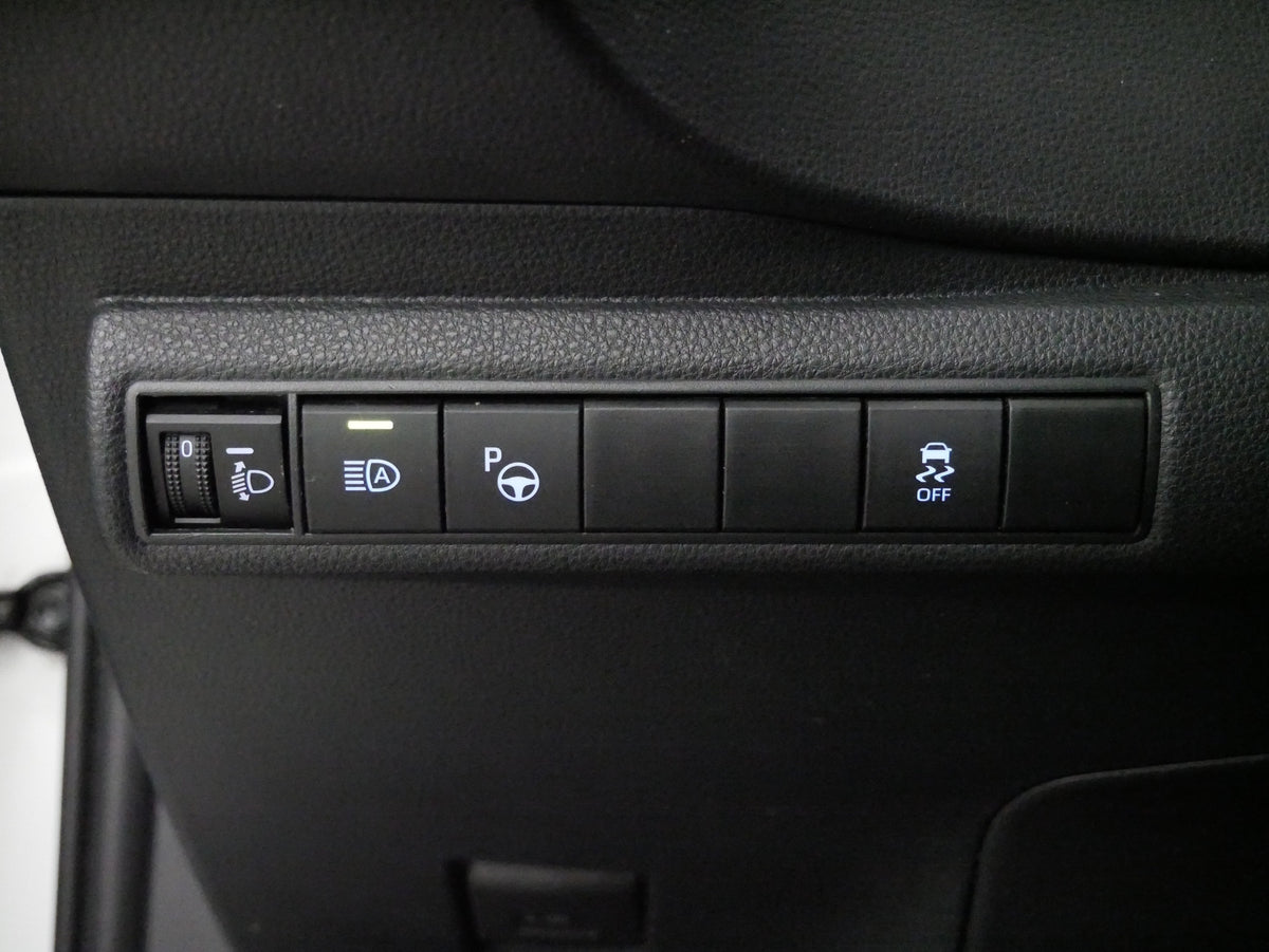Toyota Corolla 2.0 Hybrid e-CVT 112kW Comfort