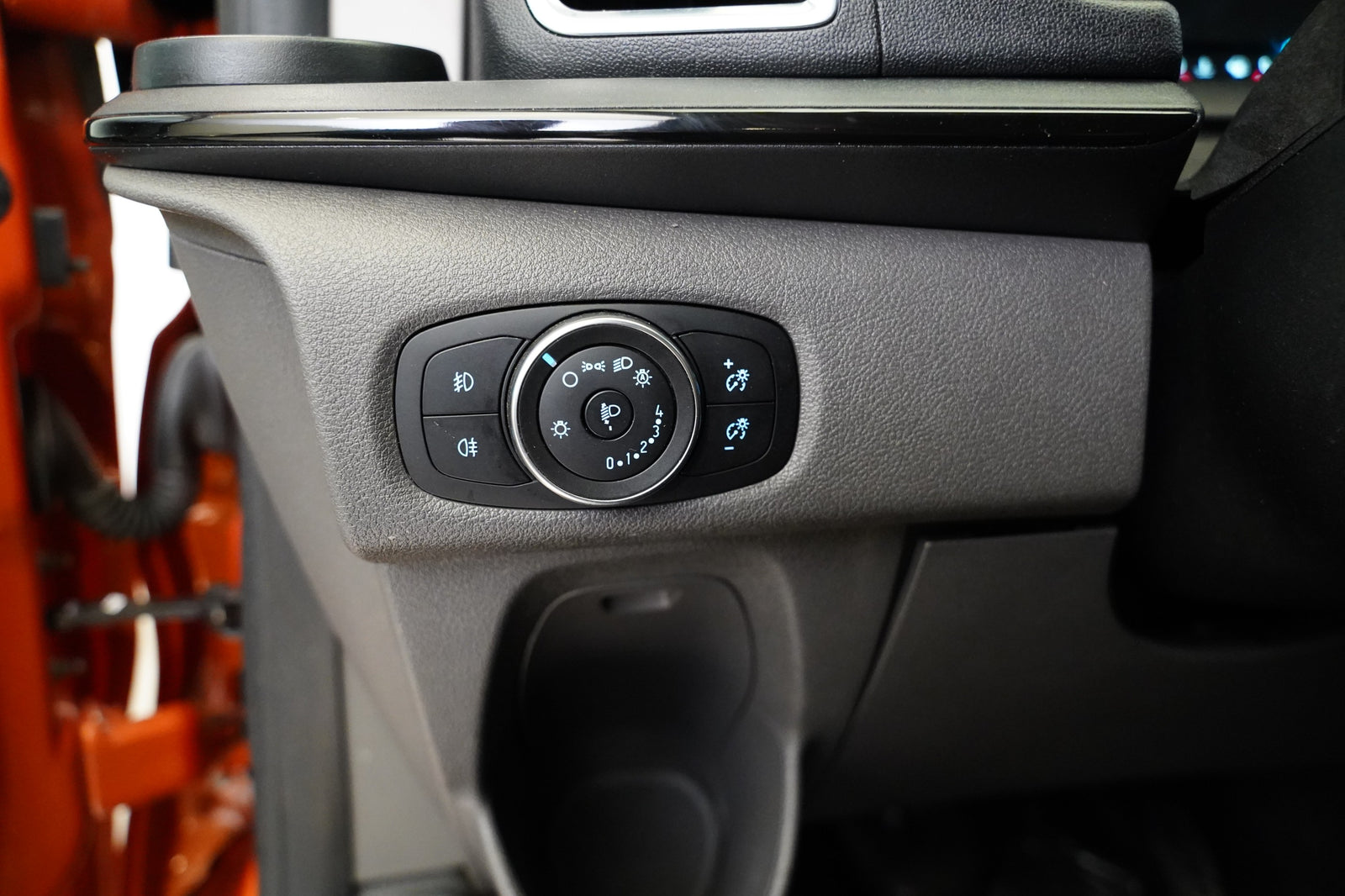 Ford Tourneo Custom 2.0 TDCi 125 kW Sport L1 – foto 13