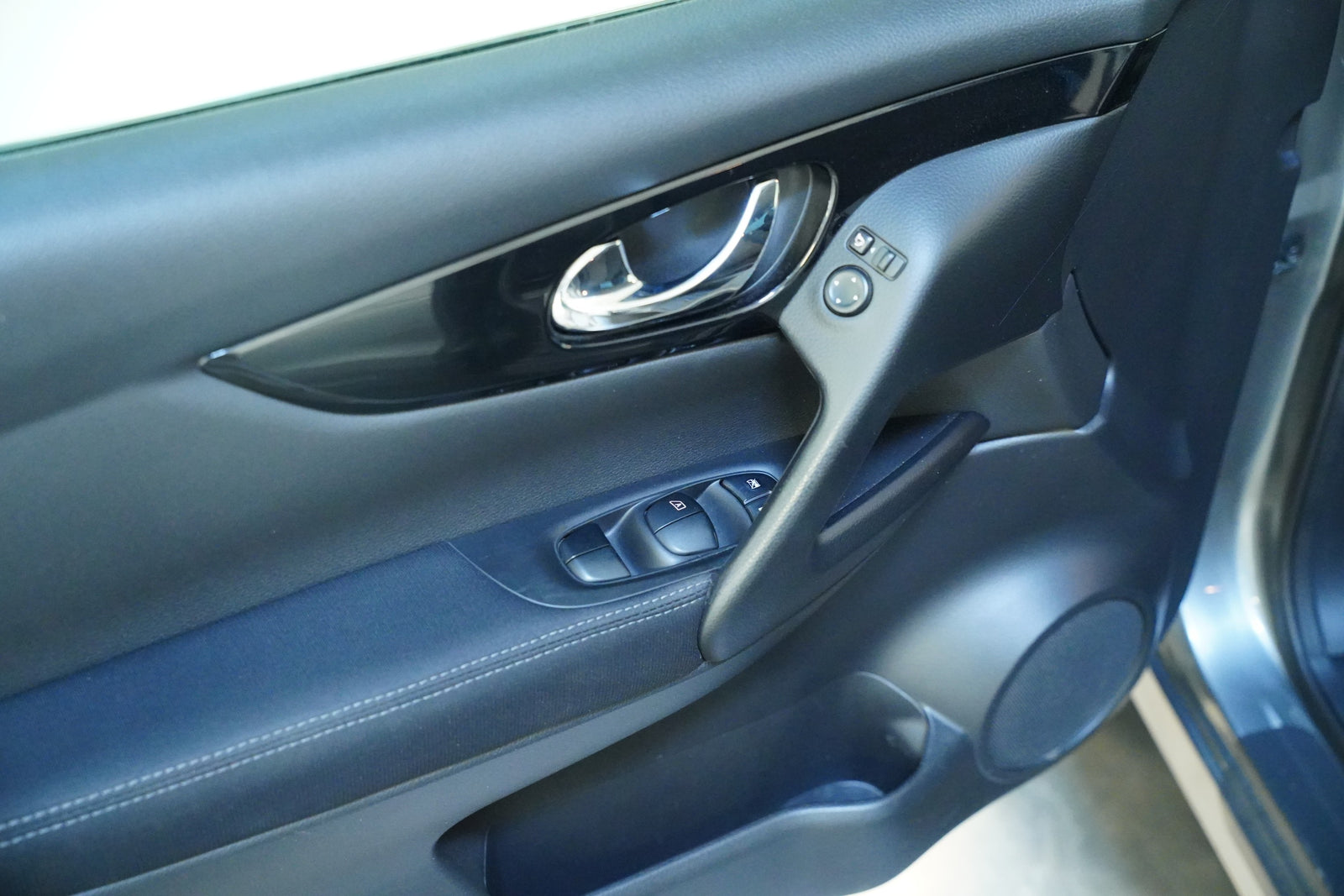 Nissan Qashqai 1.6 dCi 96 kW – foto 13