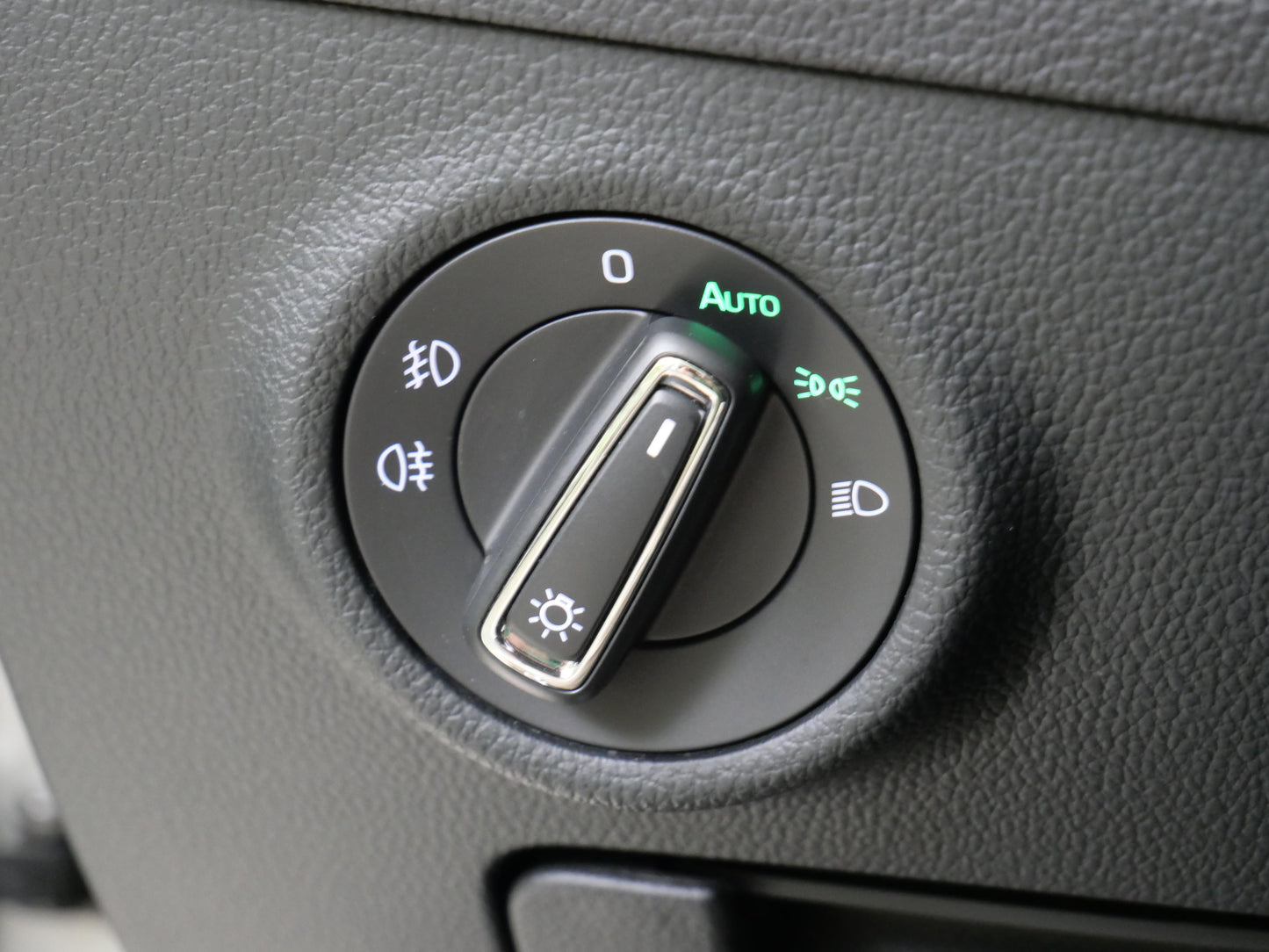 Škoda Superb 2.0 TSI 162 kW DSG L&K