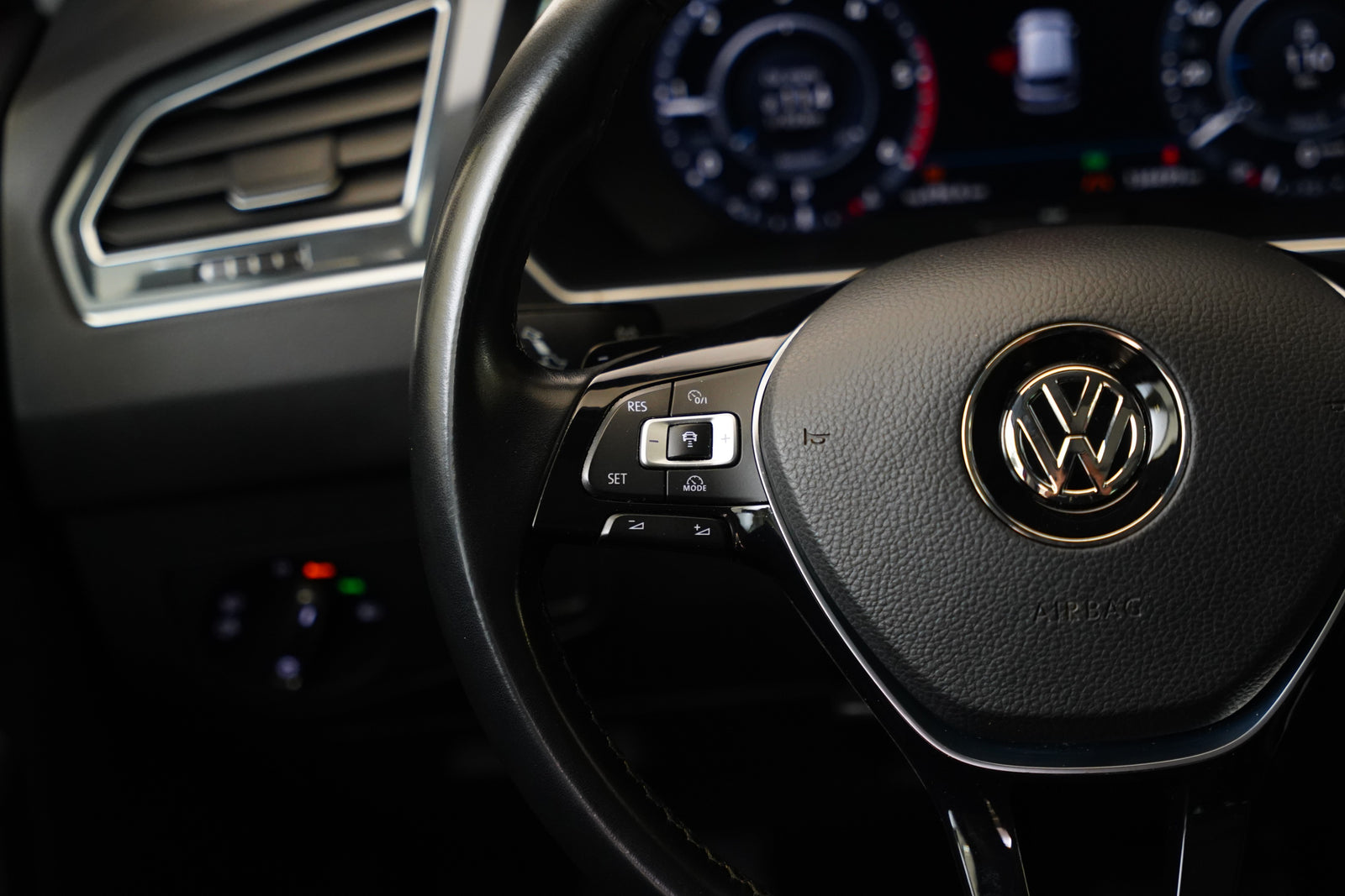 Volkswagen Tiguan 2.0 TDI 140kW 4Motion Highline – foto 14