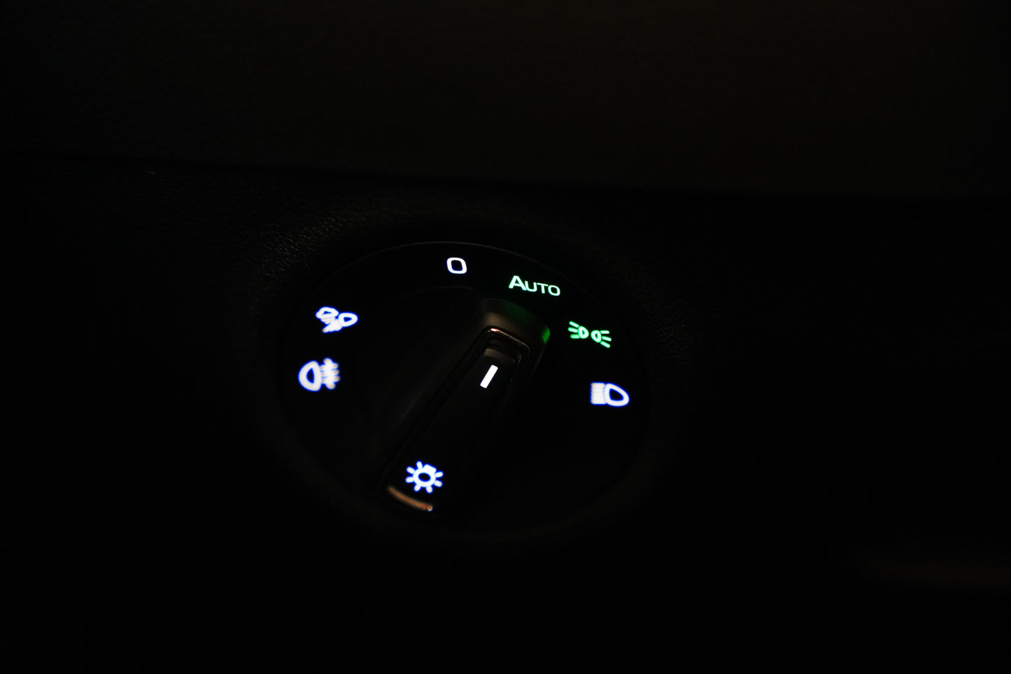 Škoda Karoq 1.5 TSI 110 kW Top Selection