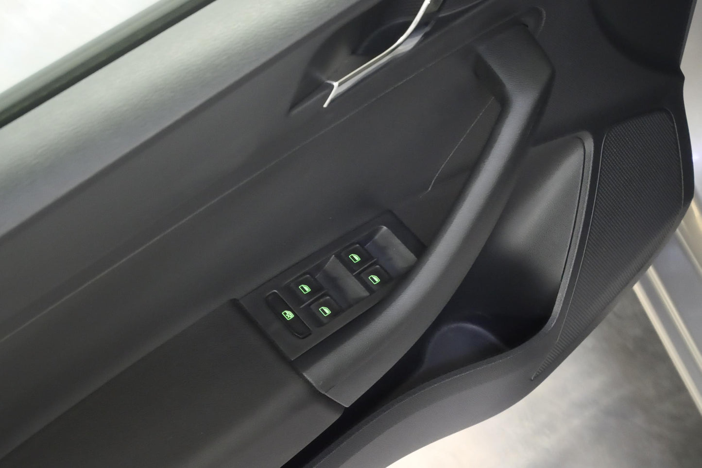 Škoda Rapid 1.6 TDI 77 kW Elegance Extra+