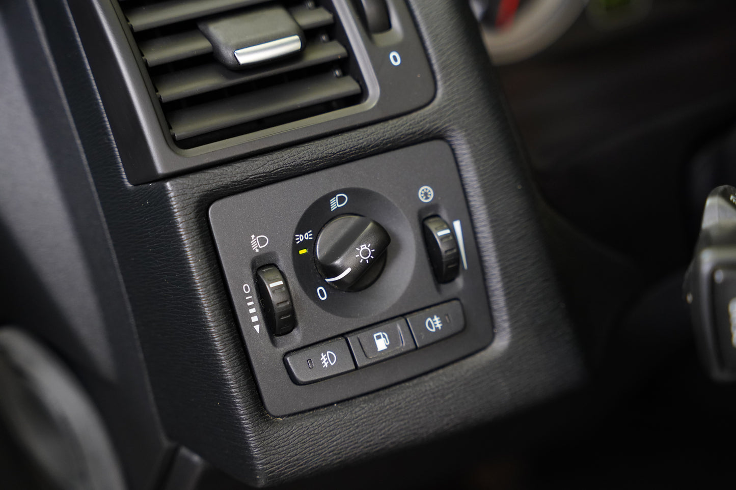 Volvo C70 2.0 D3 110 kW Momentum