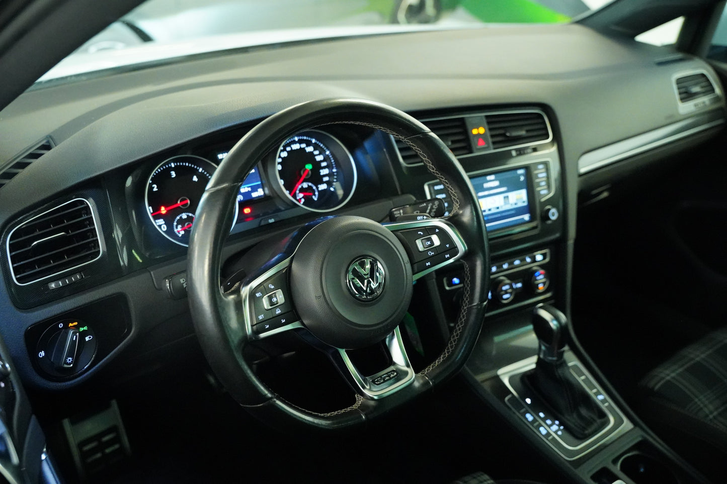 Volkswagen Golf 2.0 TDI 135 kW GTD