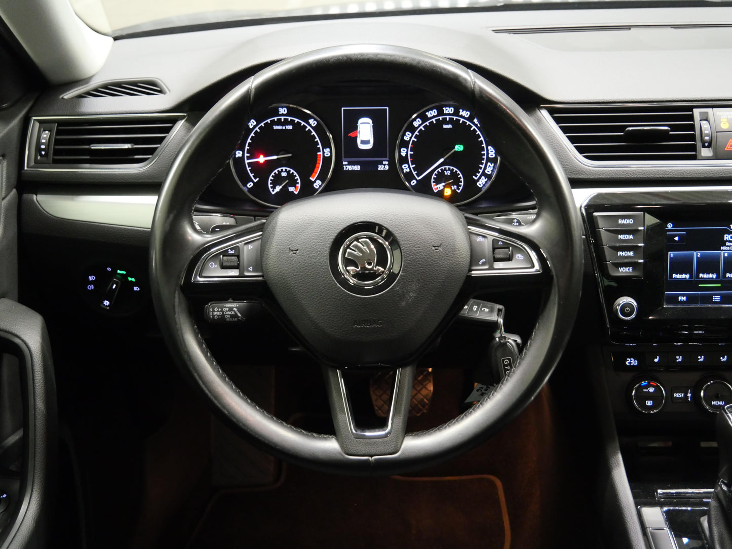 Škoda Superb 2.0 TDI 110 kW Ambition
