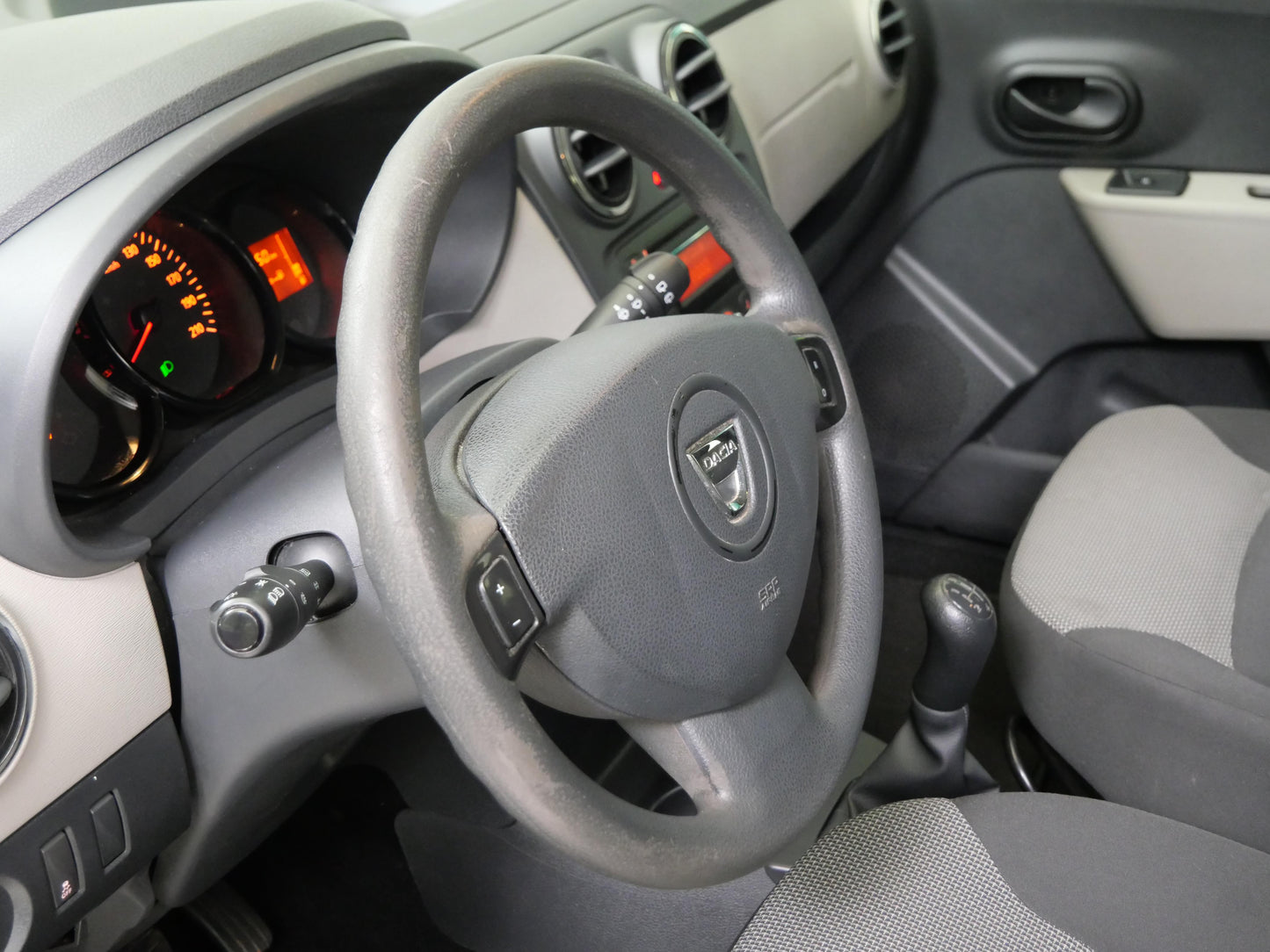 Dacia Lodgy 1.6 SCe 75 kW 100 Celebration