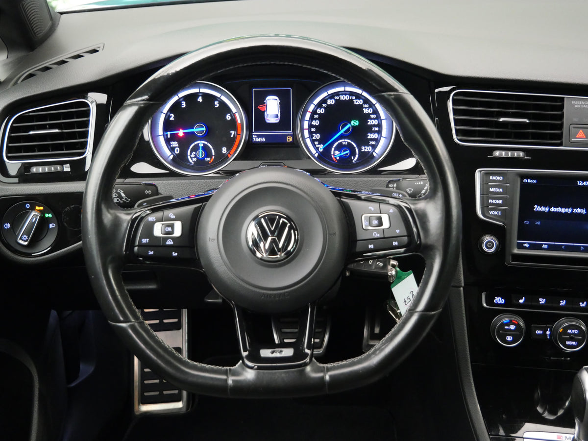 Volkswagen Golf 2.0 TSI 221 kW 4Motion "R" – foto 13