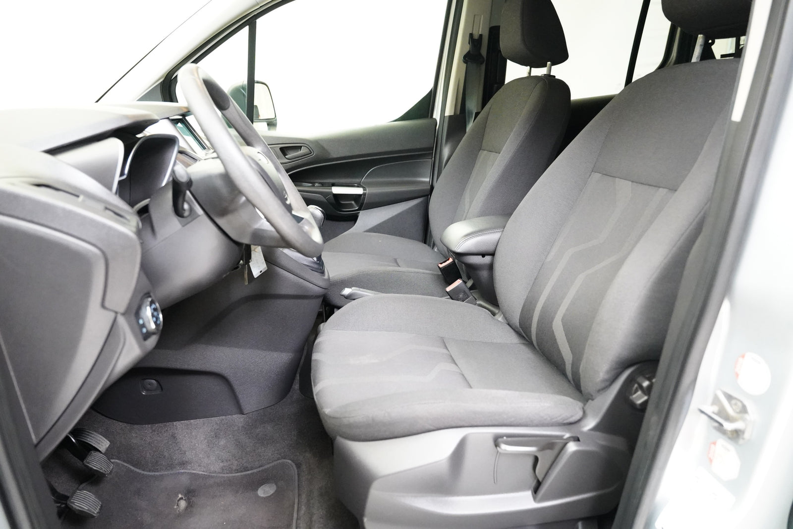 Ford Transit Connect 1.5 TDCI 88 kW – foto 13