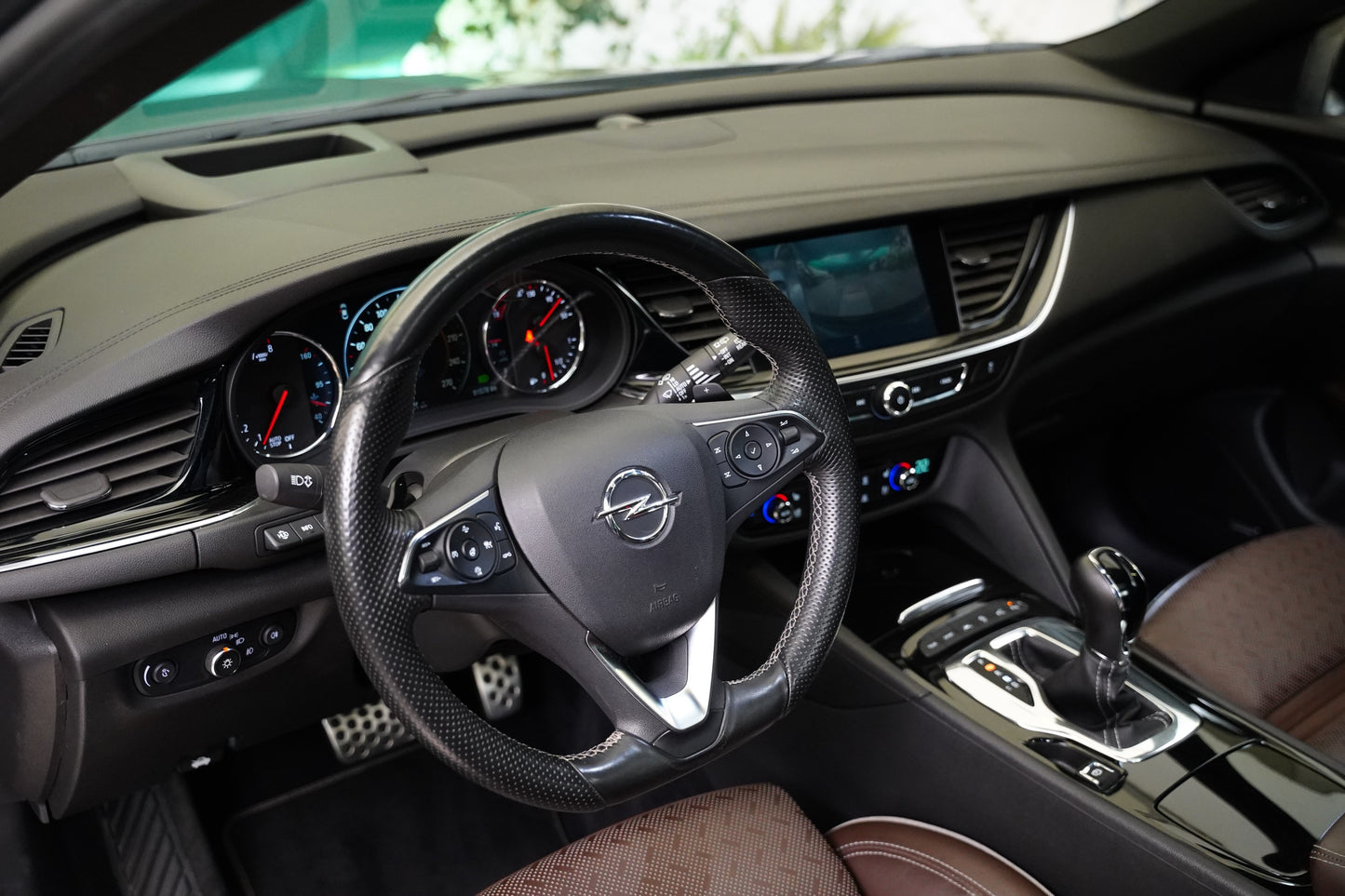 Opel Insignia 2.0 T 191kW 4x4 Country Tourer