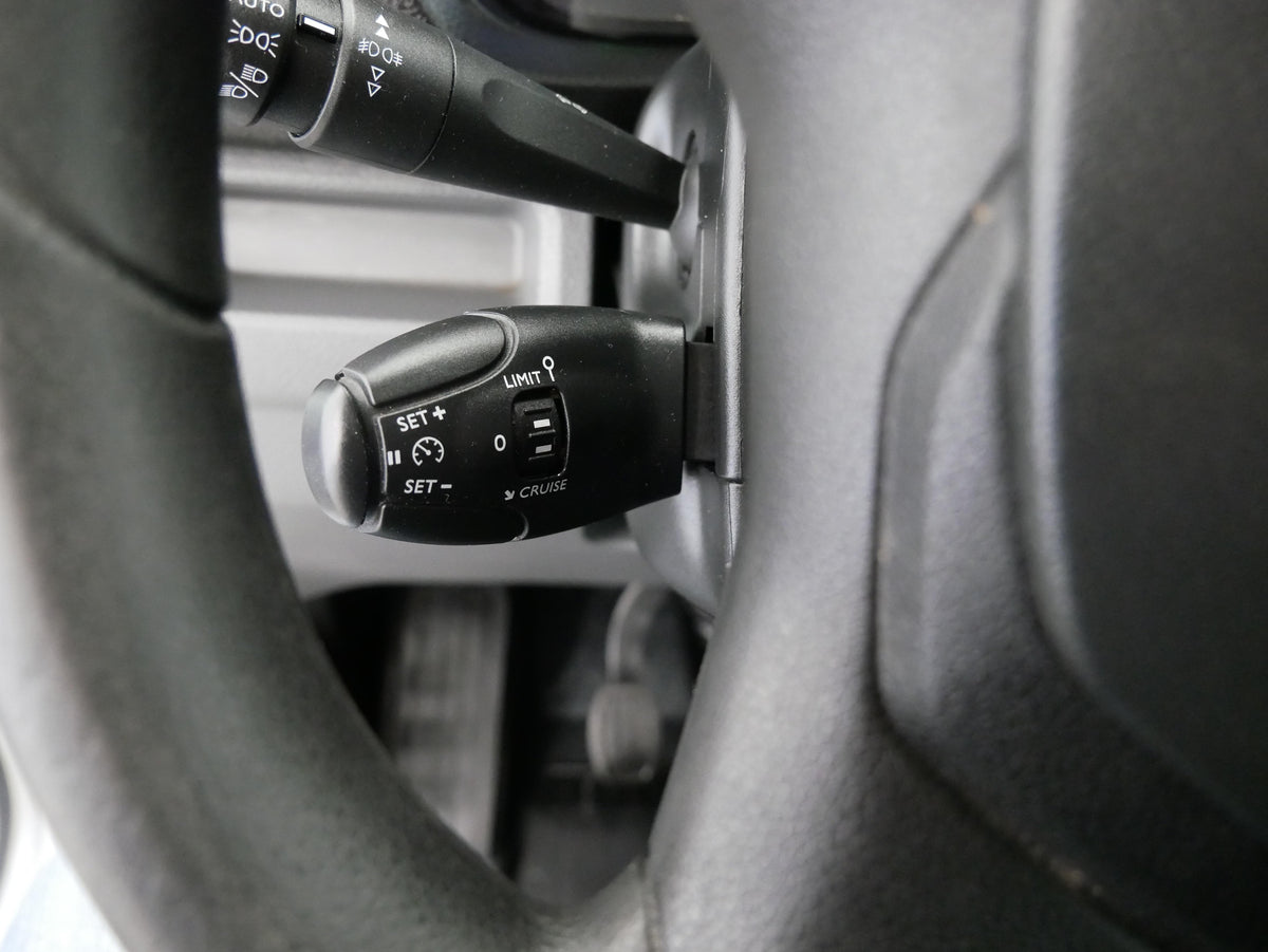 Toyota Proace 2.0 D-4D L3H1 3 místa