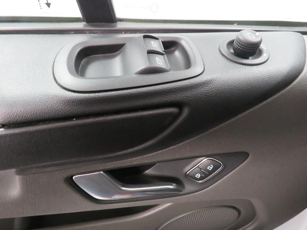 Ford Transit Custom TREND 320 L2 2.0 EcoBlue 96kW