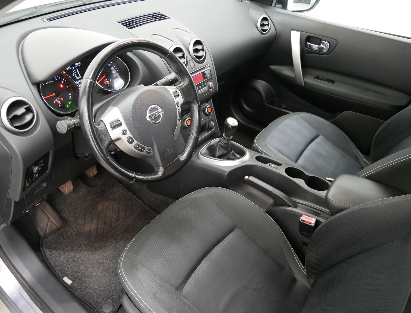 Nissan Qashqai 2.0 i 104 kW Acenta