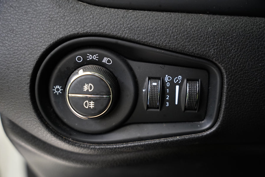 Jeep Renegade 1.6 e-torq 81 kW FWD Longitude – foto 13