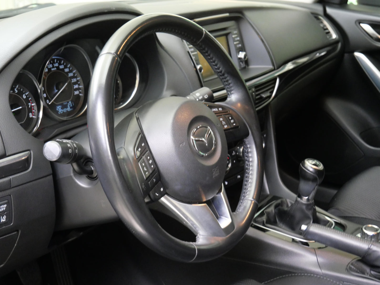 Mazda 6 2.0 i 107 kW Center-Line