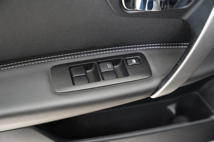 Nissan Qashqai 2.0 i 104 kW 4x4 Tekna – foto 13