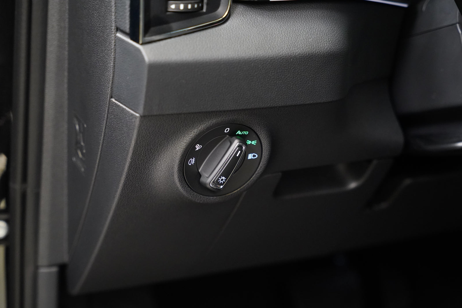 Škoda Karoq 1.5 TSI 110 kW Top Selection – foto 13
