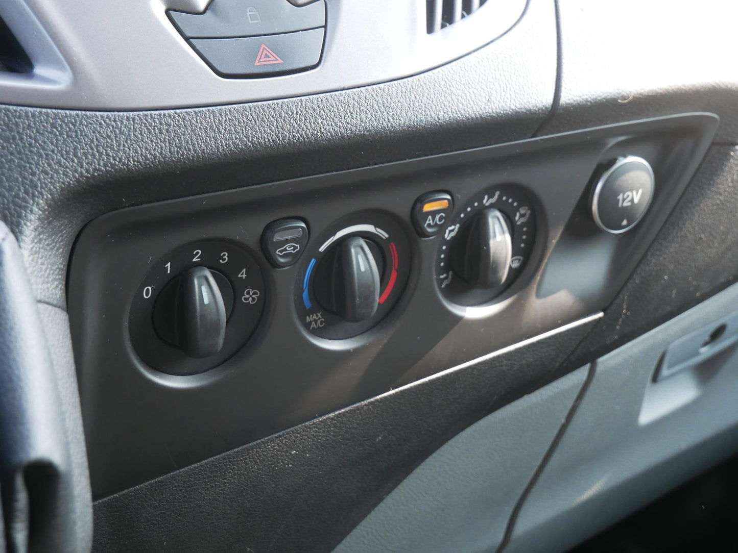 Ford Transit Custom 2.0 TDCi 96 kW L1H1