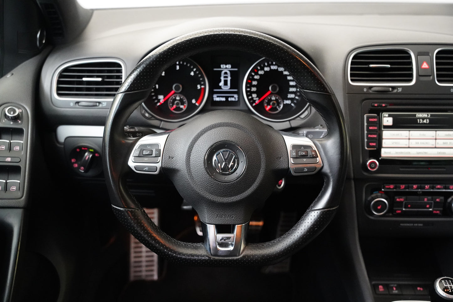 Volkswagen Golf 2.0 TDI 103 kW 4Motion R-Line