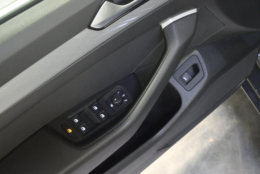 Volkswagen Passat 2.0 TDI 110 kW DSG Business – foto 13