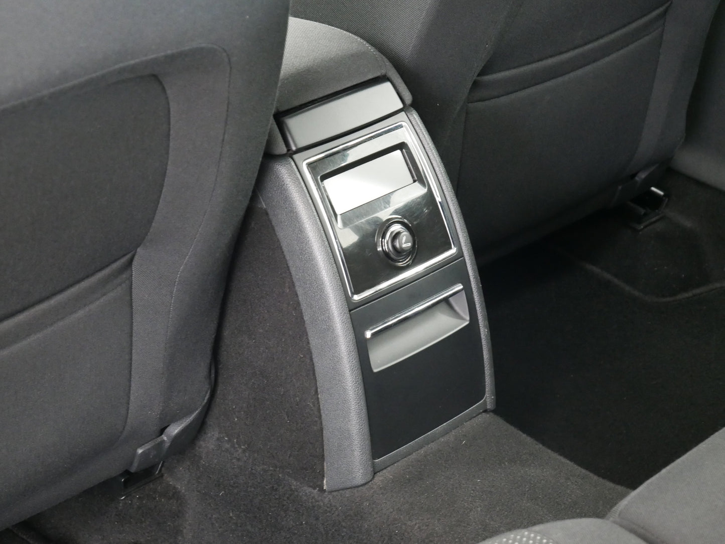 Škoda Superb 1.6 TDI Comfort