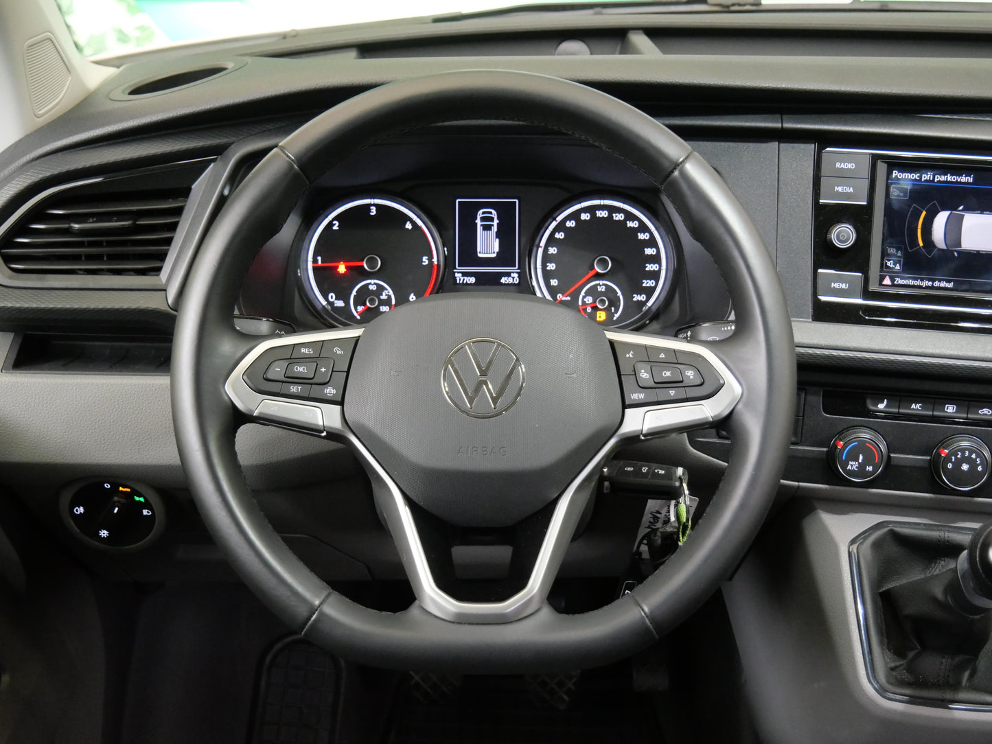 Volkswagen Transporter 2.0 TDI 110 kW Long