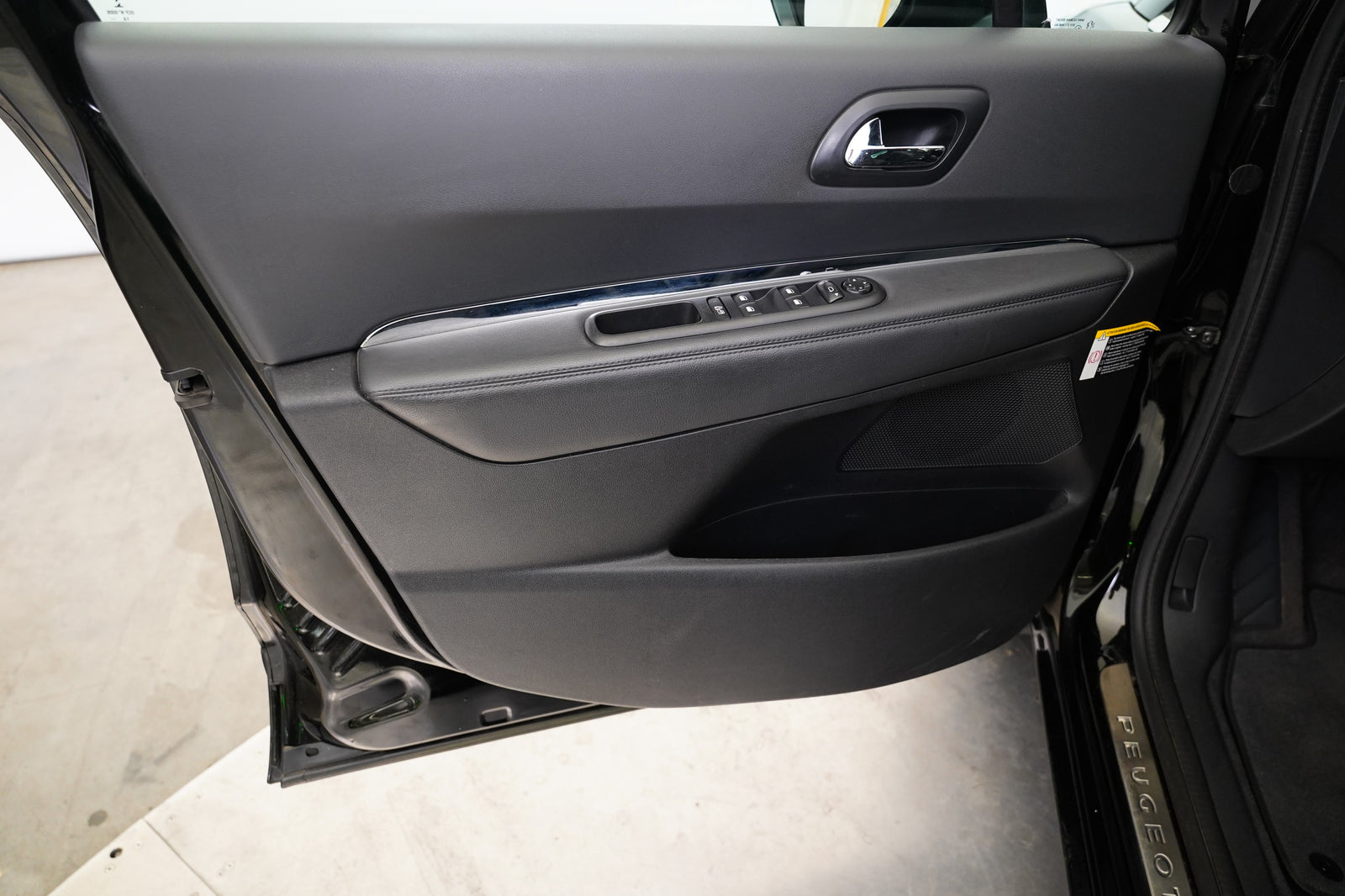 Peugeot 5008 1.6 i 88 kW Active – foto 13