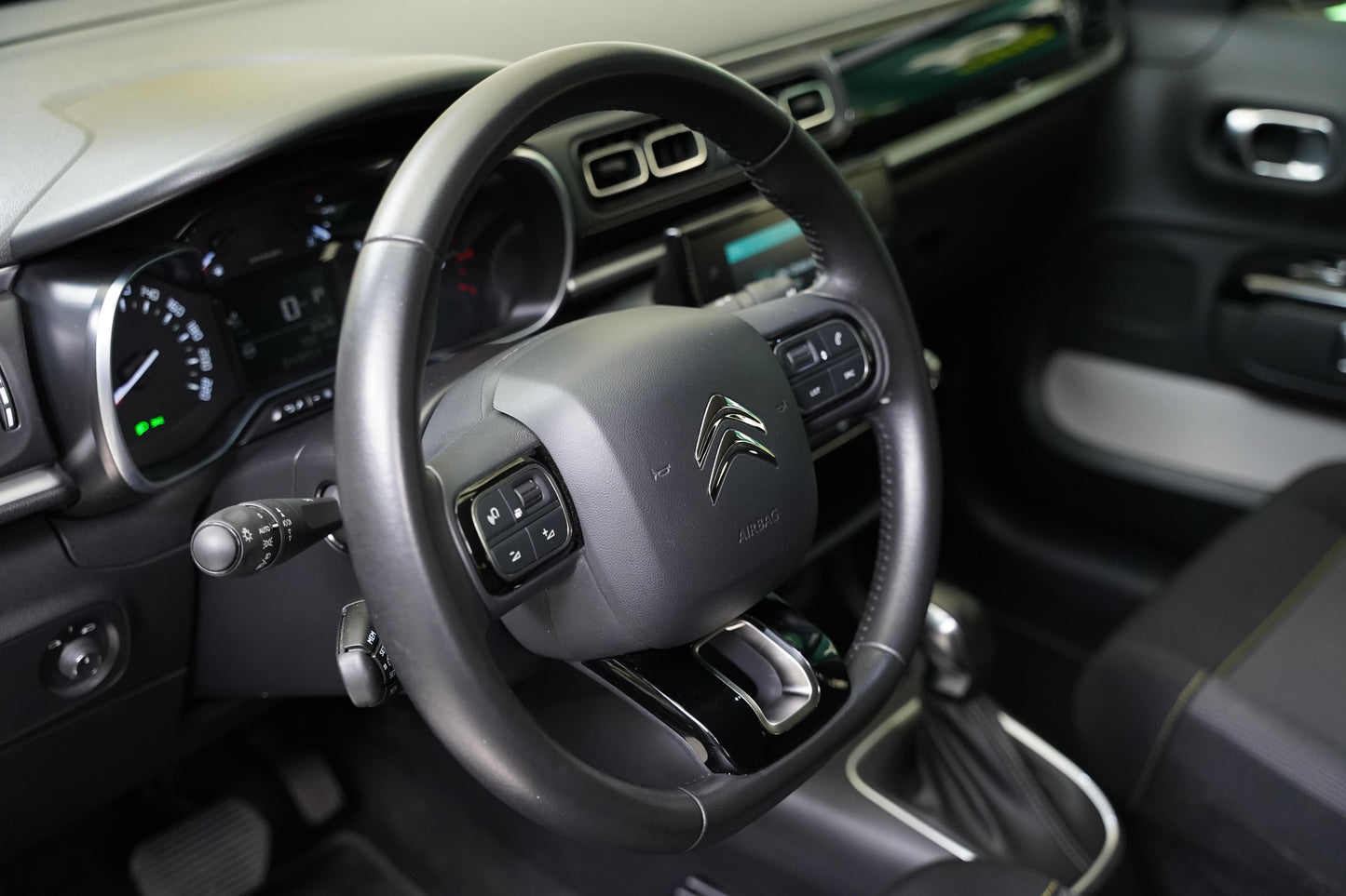 Citroën C3 1.2 PureTech 81 kW Shine