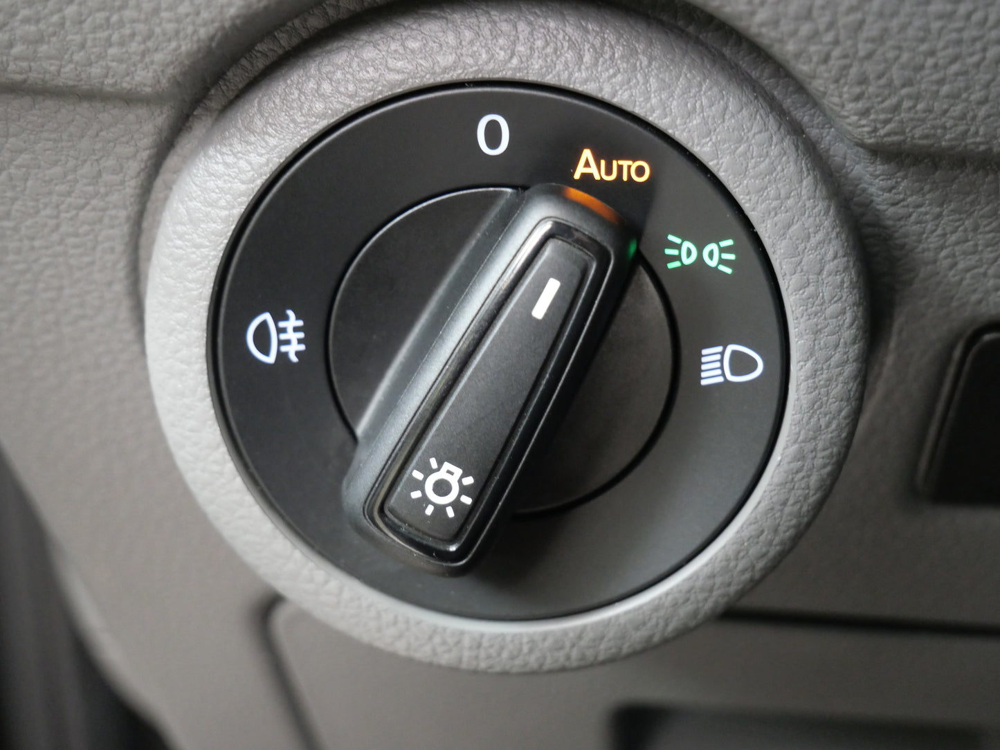 Volkswagen Caravelle 2.0 TDI 110kW Comfortline Long