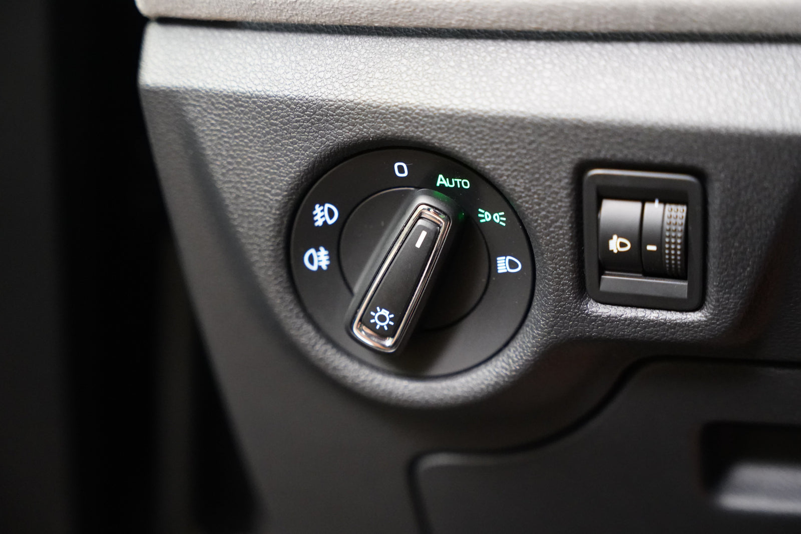 Škoda Scala 1.0 TSI 85kW DSG Top Selection – foto 13