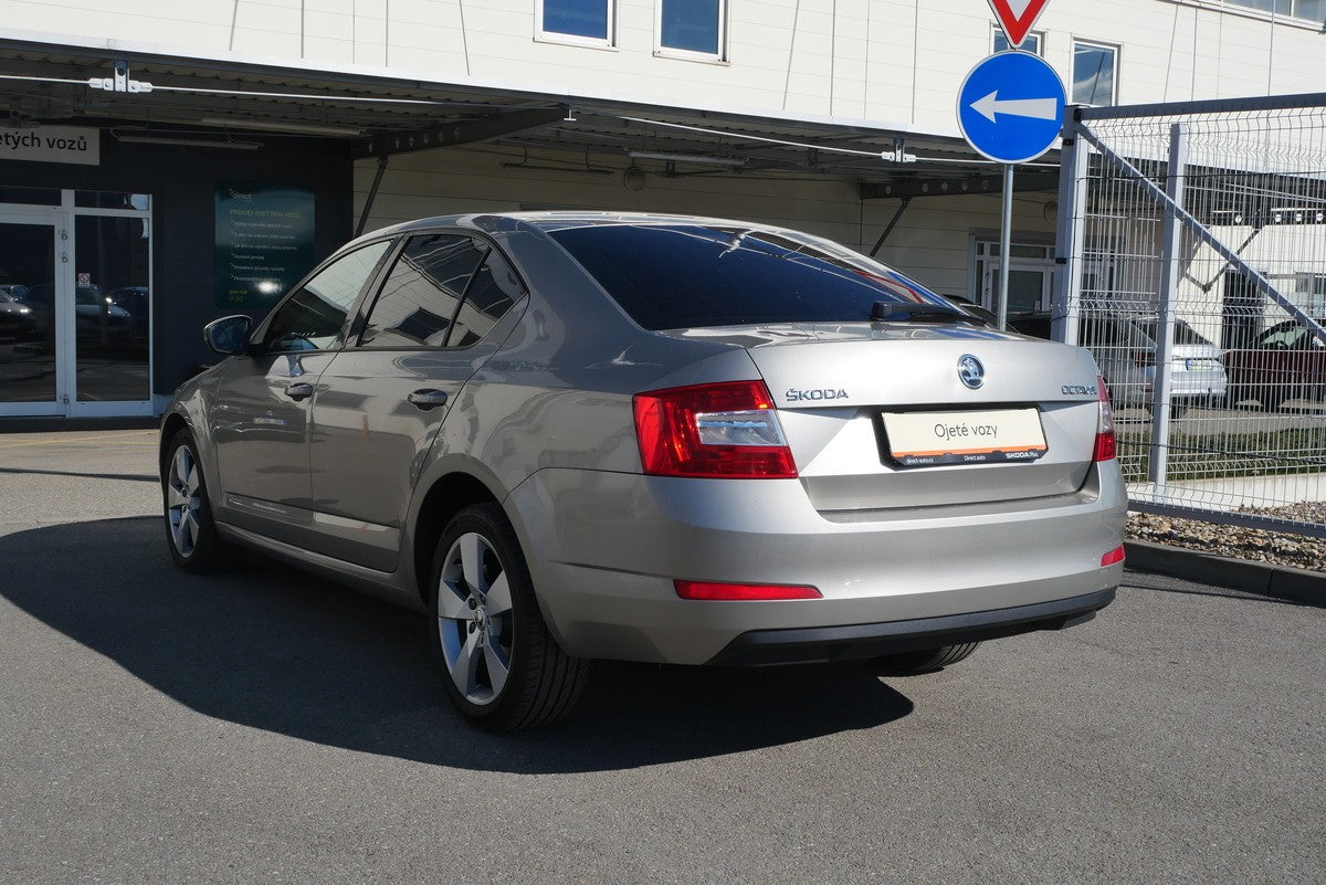 Škoda Octavia 1.6 TDI 81 kW Ambition