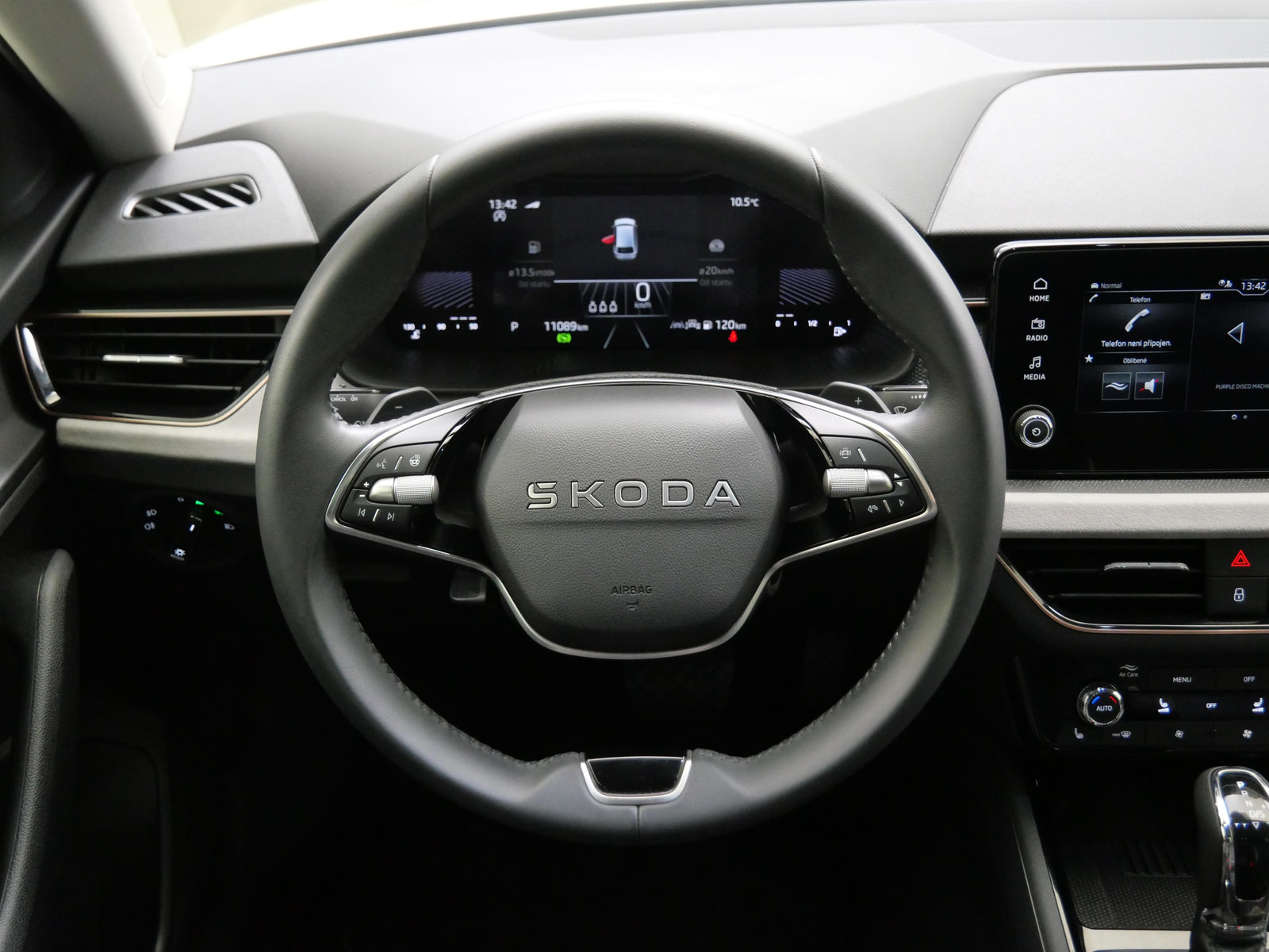 Škoda Scala 1.0 TSI 85 kW Top Selection – foto 14