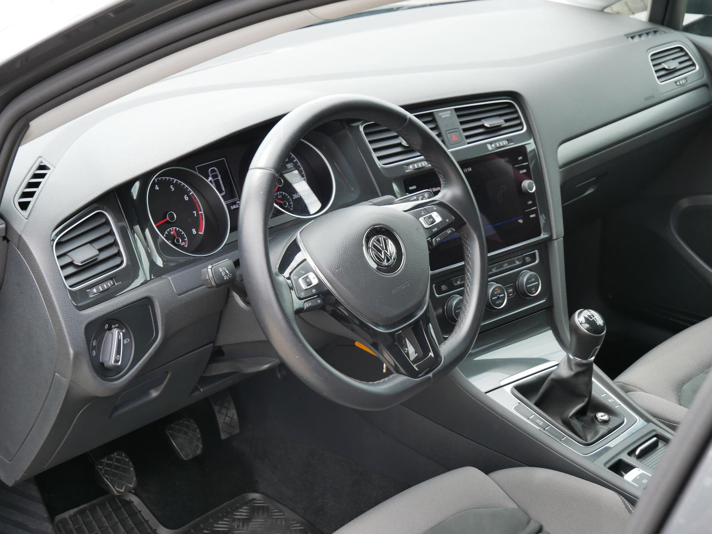 Volkswagen Golf 1.5 TSI 110 kW Maraton Edition