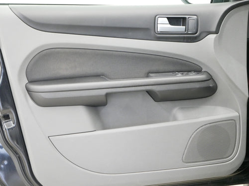 Ford Focus 1.6 16V 74kW – foto 13
