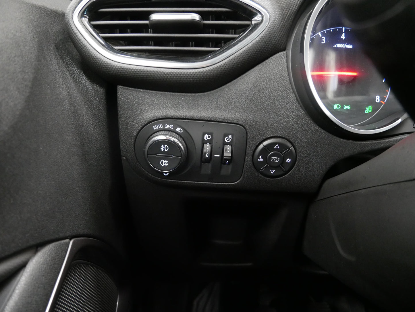 Opel Crossland X 1.2 Turbo 81 kW INNOVATION