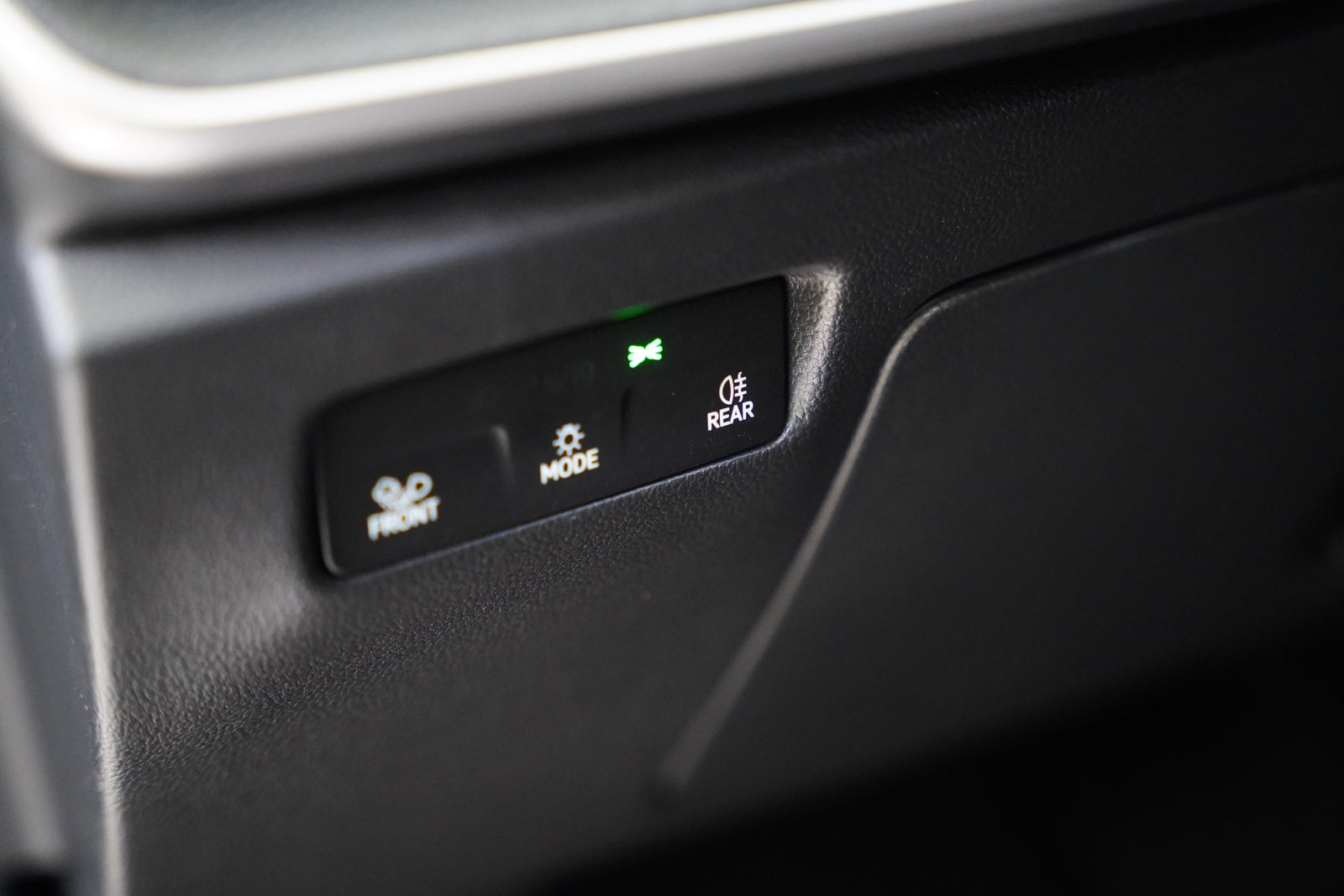 Škoda Superb 2.0 TDI 110kW Selection – foto 13
