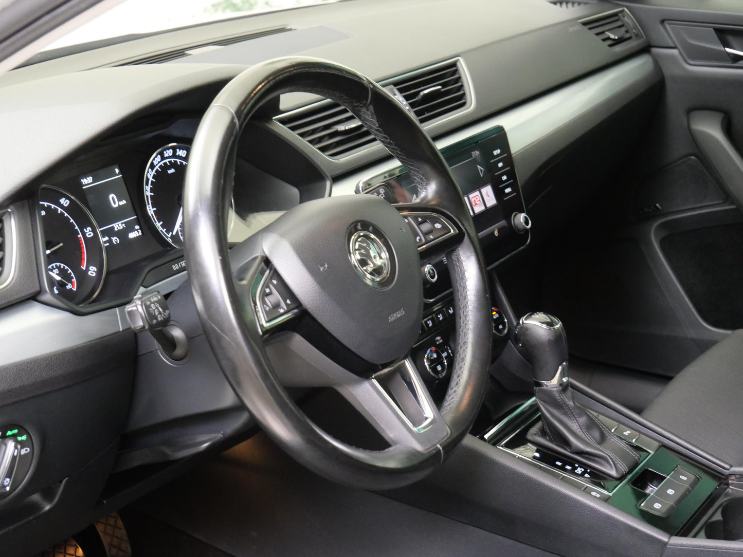 Škoda Superb 2.0 TDI 110 kW Ambition Plus