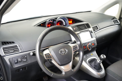 Toyota Verso 1.6 D 82 kW Life – foto 13