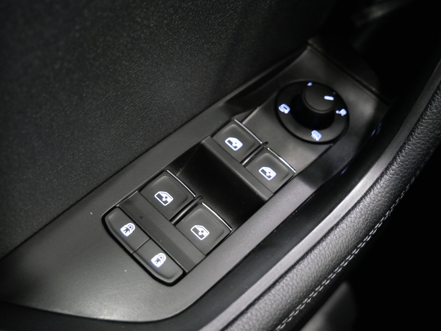 Škoda Superb 2.0 TDI 147kW L&K