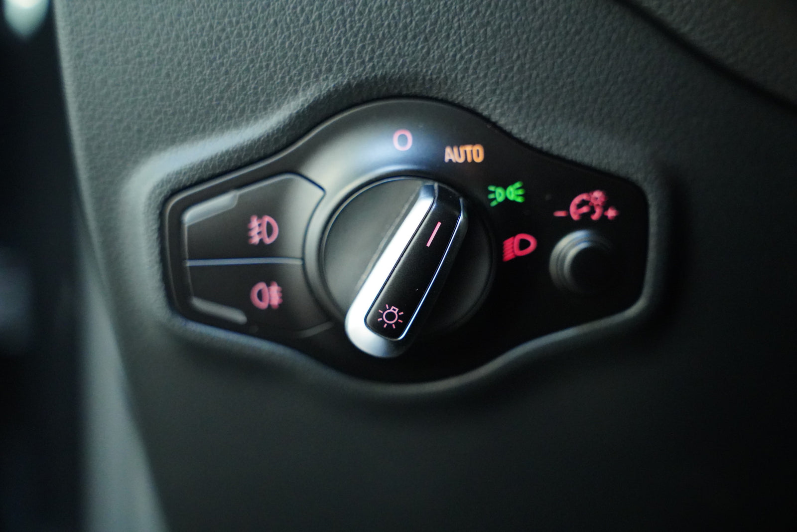 Audi Q5 3.0 TDI V6 176 kW Quattro – foto 13