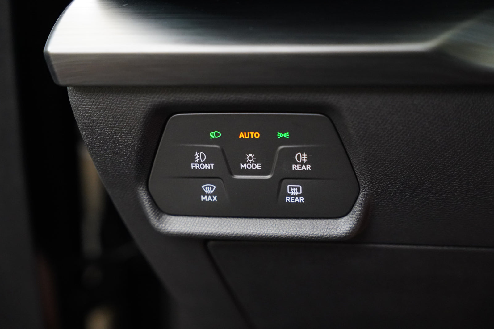 Cupra Formentor 2.0 TSI 228 kW DSG 4Drive VZ – foto 13