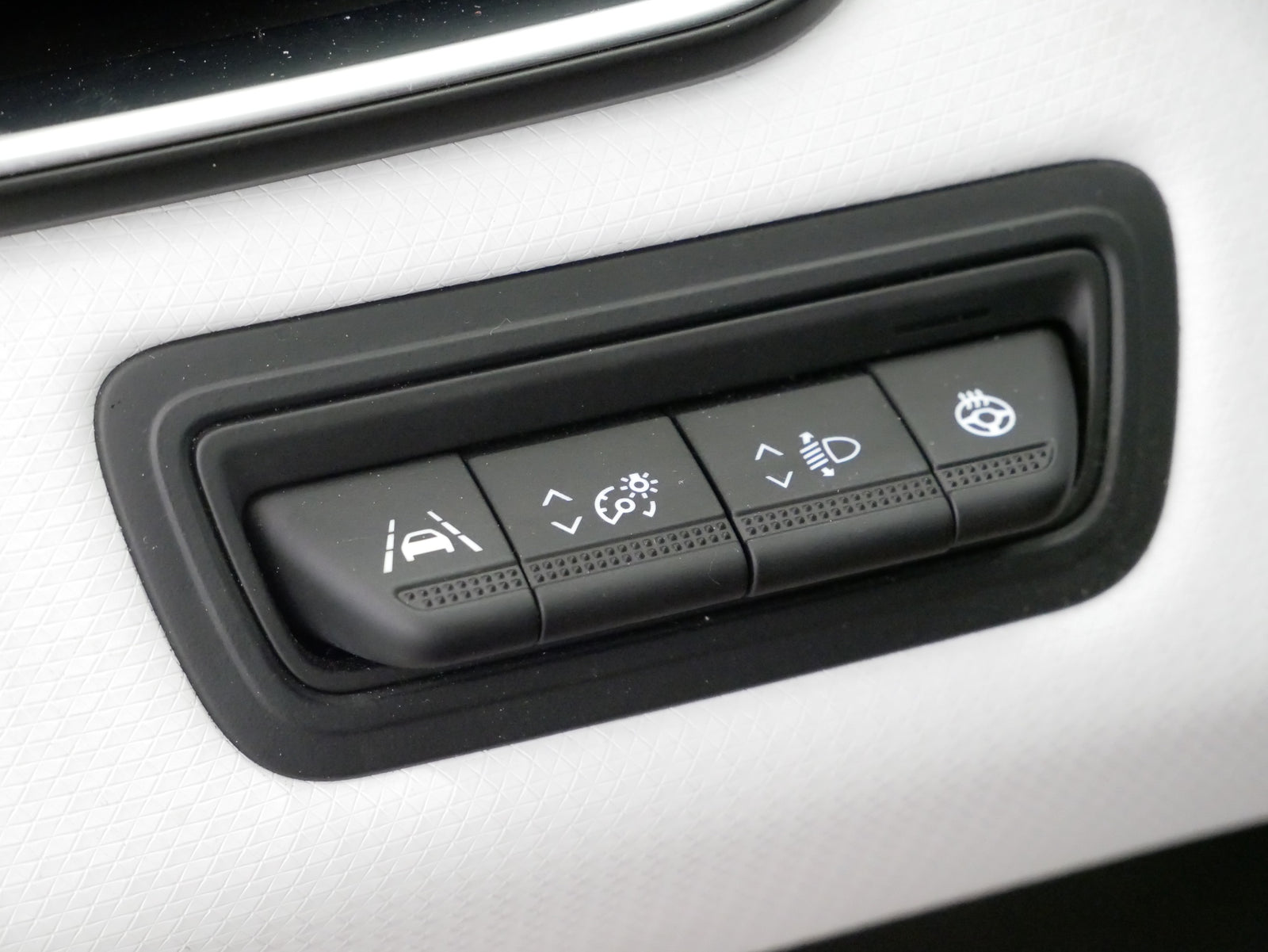 Renault Clio 1.6 E-Tech 69 kW – foto 13