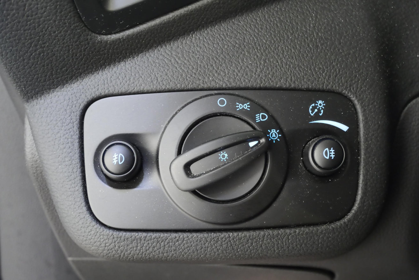 Ford C-MAX 1.0 EcoBoost 92 kW Titanium