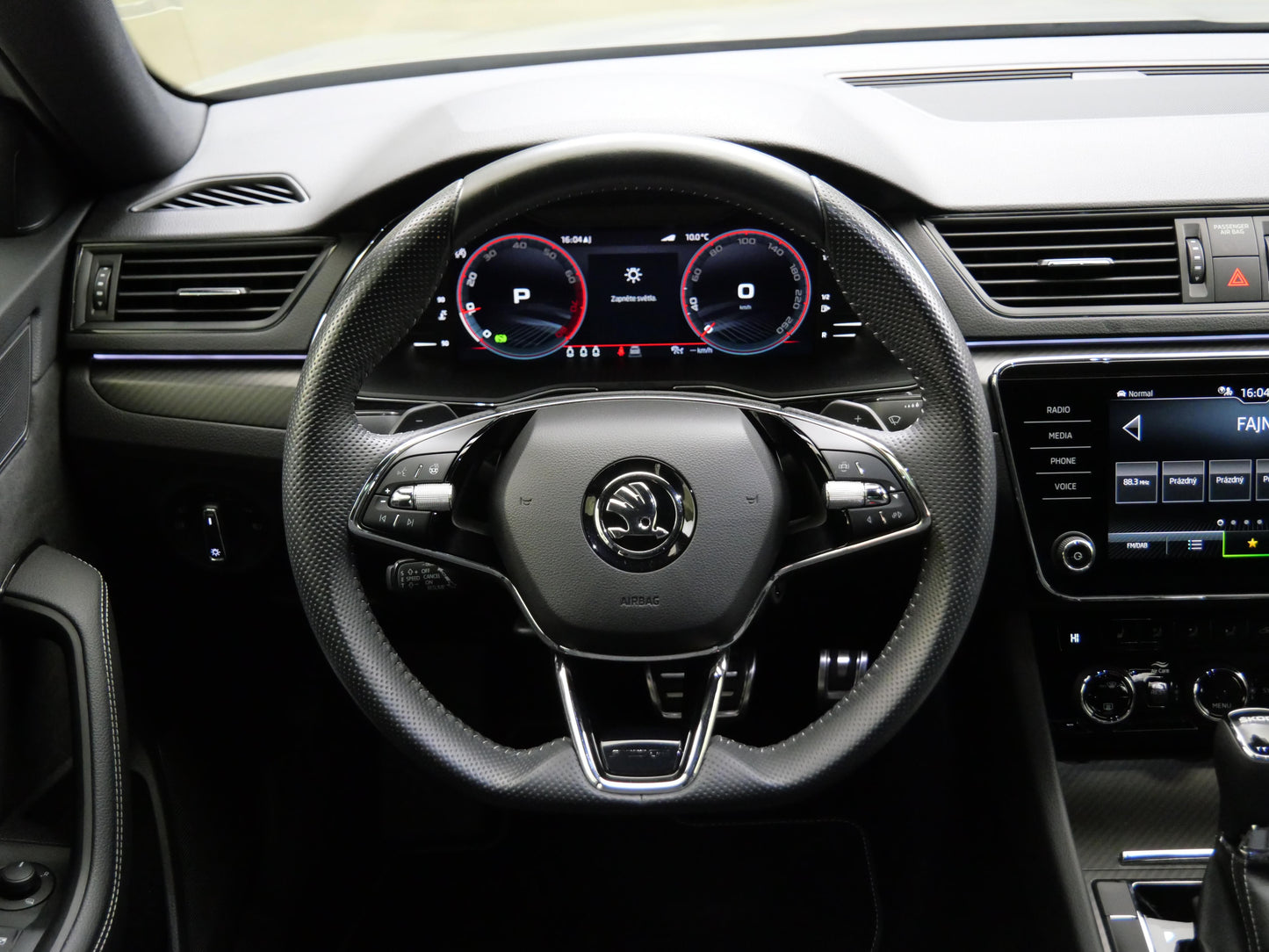 Škoda Superb 1.5 TSI 110 kW DSG SportLine