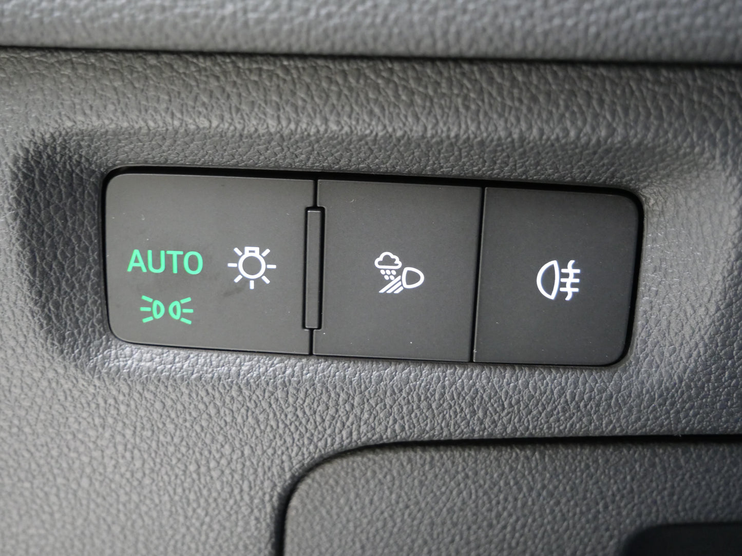 Škoda Octavia 1.5 eTSI 85 kW Top Selection